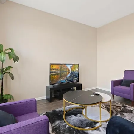 Cozy Indy Get Away - Private Room - Shared